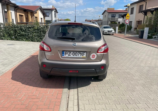 Nissan Qashqai cena 35900 przebieg: 221979, rok produkcji 2012 z Łowicz małe 92